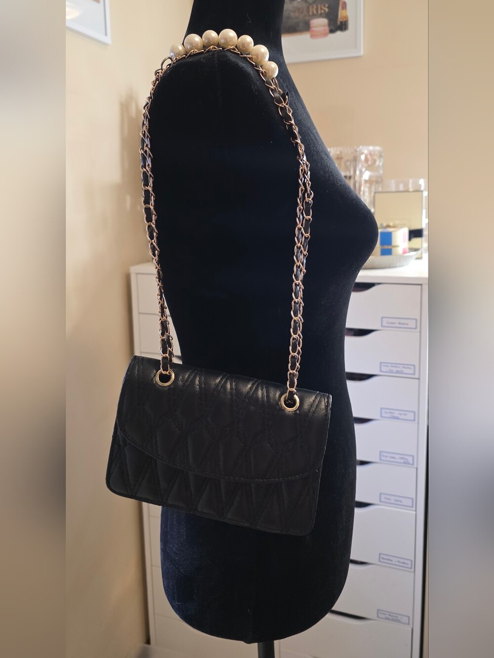 Black Quilted Chain-Handle Shoulder Bag with Pearl Accent.....NEW